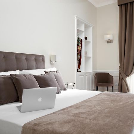La Fontanina Suites Naples Exterior photo