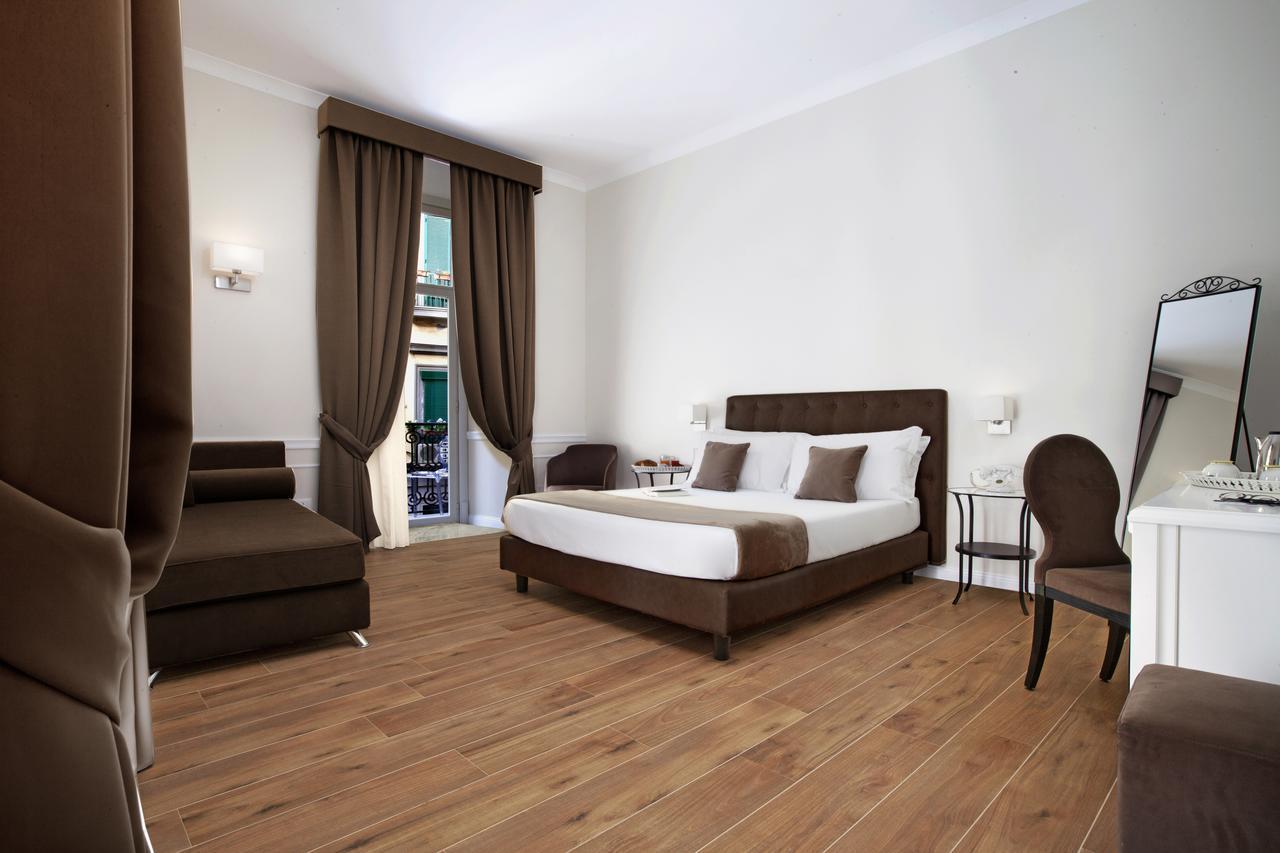 La Fontanina Suites Naples Exterior photo